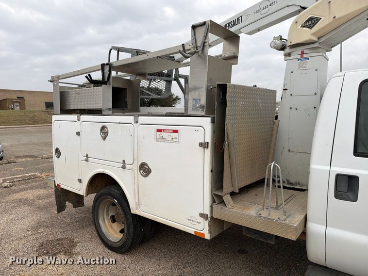 image for item ED5955 2008 Ford F450 Super Duty bucket truck