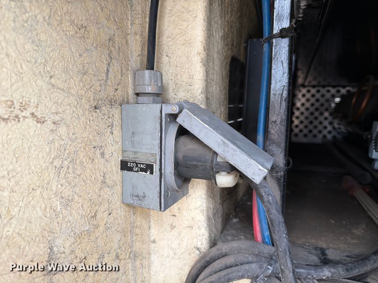 image for item ED5955 2008 Ford F450 Super Duty bucket truck