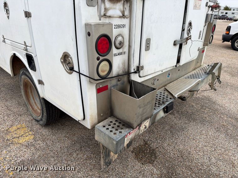 image for item ED5955 2008 Ford F450 Super Duty bucket truck