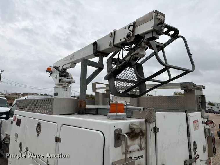 image for item ED5955 2008 Ford F450 Super Duty bucket truck