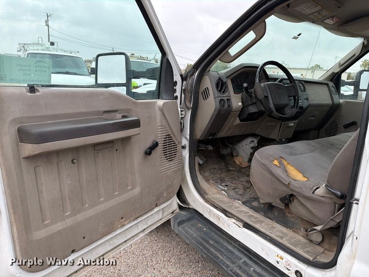 image for item ED5955 2008 Ford F450 Super Duty bucket truck