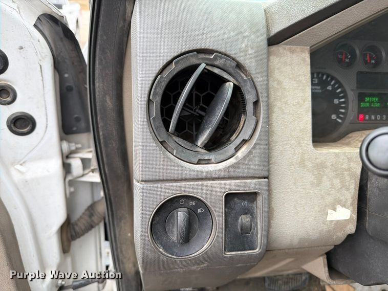 image for item ED5955 2008 Ford F450 Super Duty bucket truck