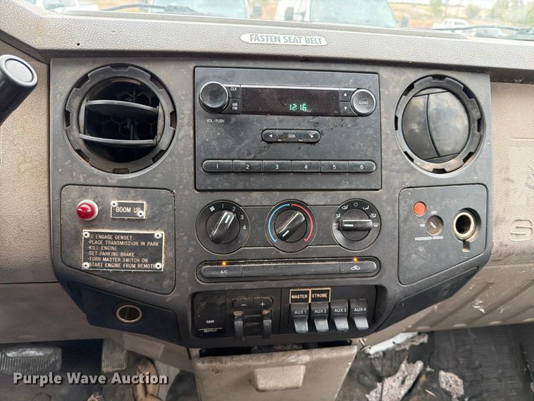 image for item ED5955 2008 Ford F450 Super Duty bucket truck