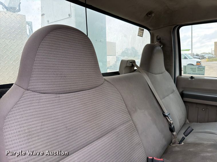 image for item ED5955 2008 Ford F450 Super Duty bucket truck