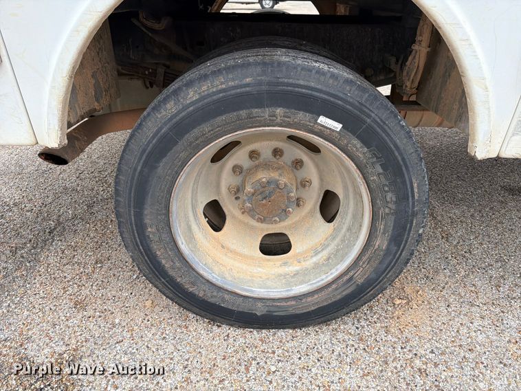 image for item ED5955 2008 Ford F450 Super Duty bucket truck