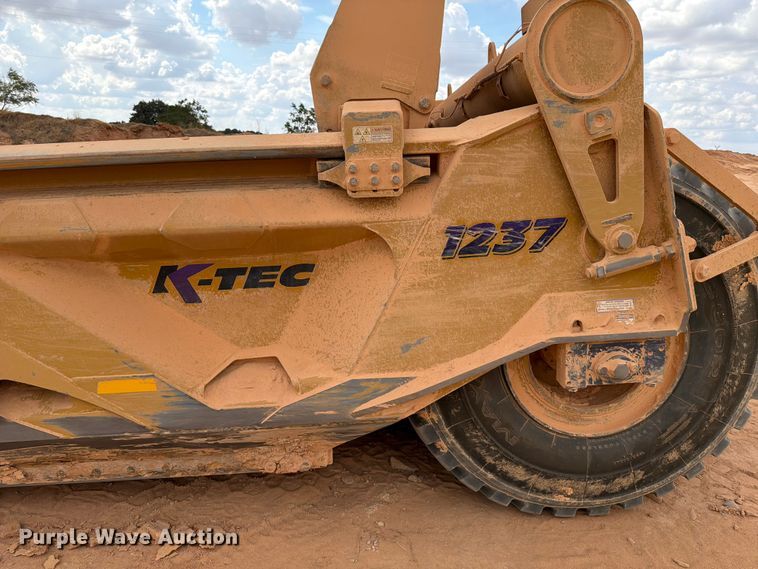 image for item ED5968 2019 K-Tec 1237 scraper