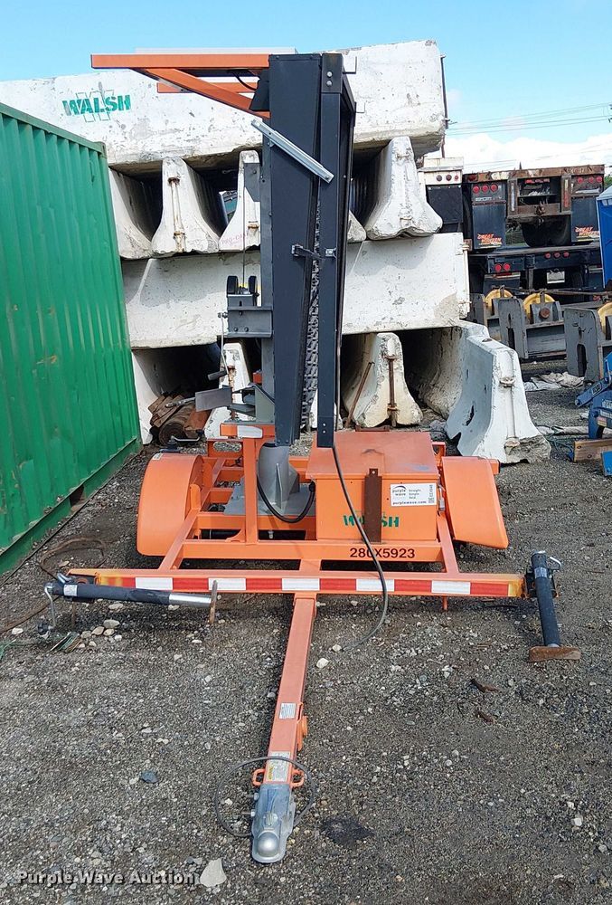 image for item EE4948 2019 Wanco WVT3 message board trailer