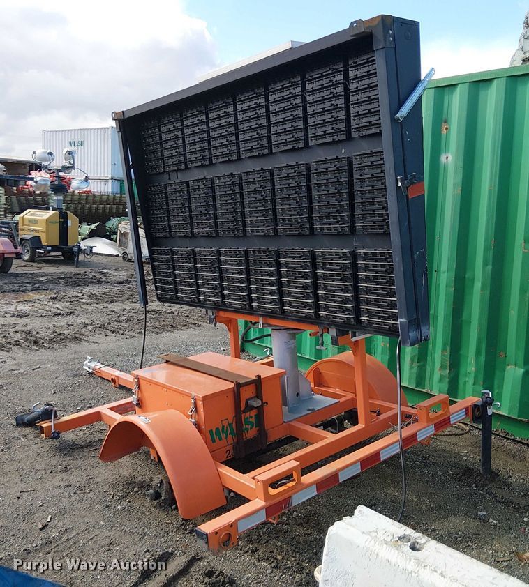 image for item EE4948 2019 Wanco WVT3 message board trailer