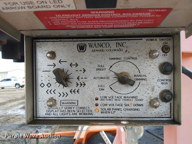 image for item EE4949 2005 Wanco WTSP arrow board trailer