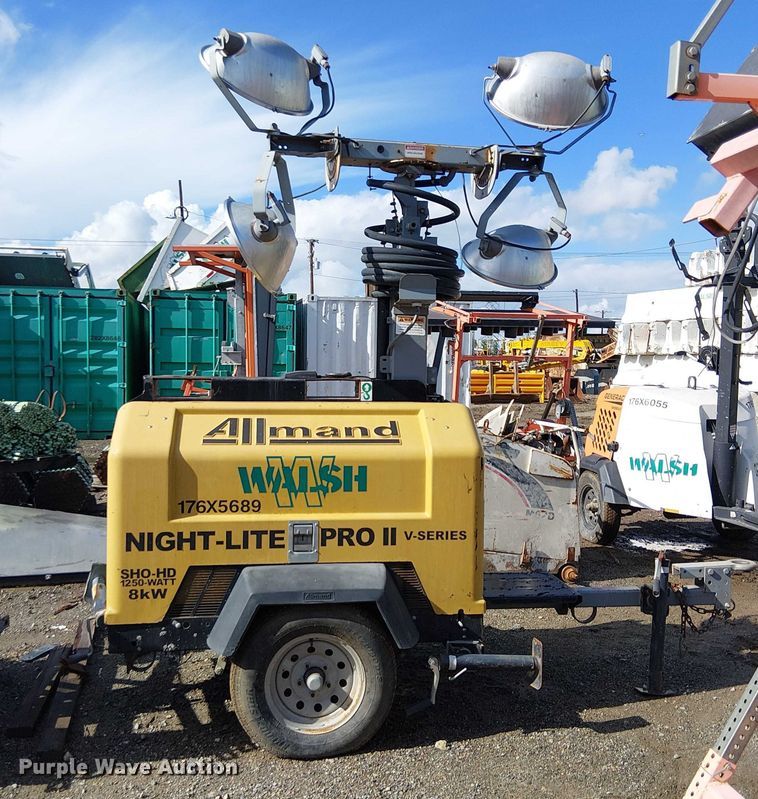 image for item EE4950 Allmand light plant