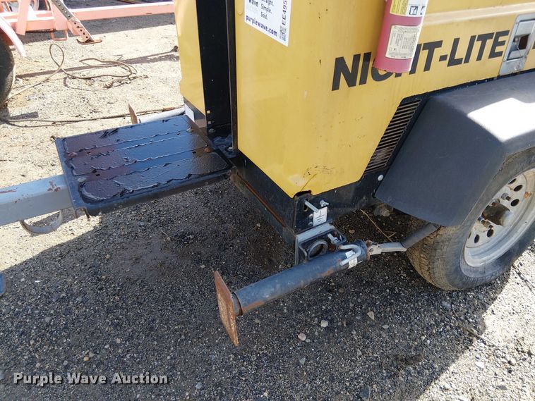 image for item EE4950 Allmand light plant