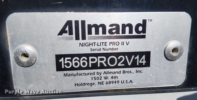 image for item EE4950 Allmand light plant