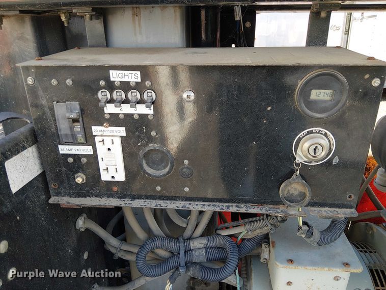 image for item EE4950 Allmand light plant