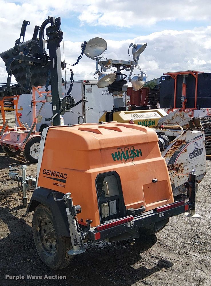 image for item EE4952 2019 Generac MLT6SKDS-STD light plant