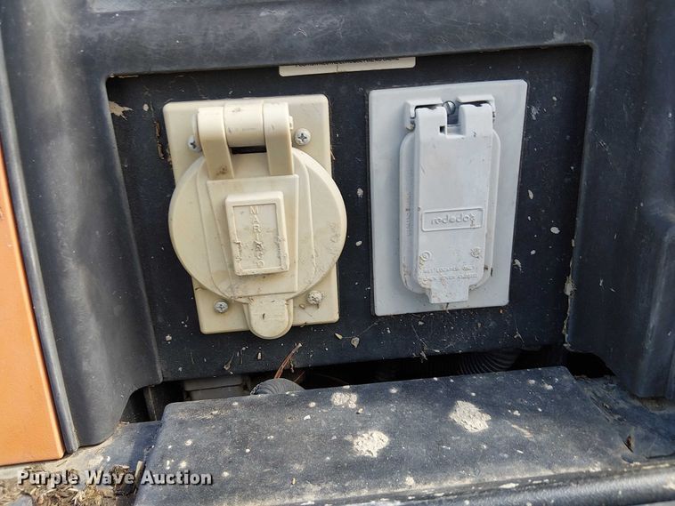 image for item EE4952 2019 Generac MLT6SKDS-STD light plant