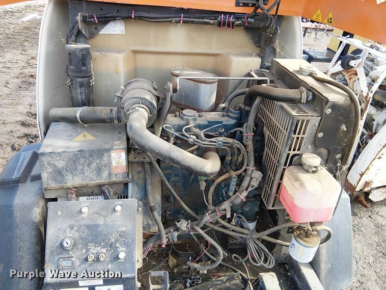 image for item EE4952 2019 Generac MLT6SKDS-STD light plant