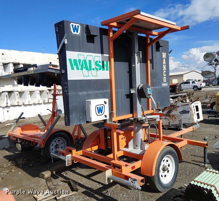 image for item EE4954 2019 Wanco WVT3 message board trailer