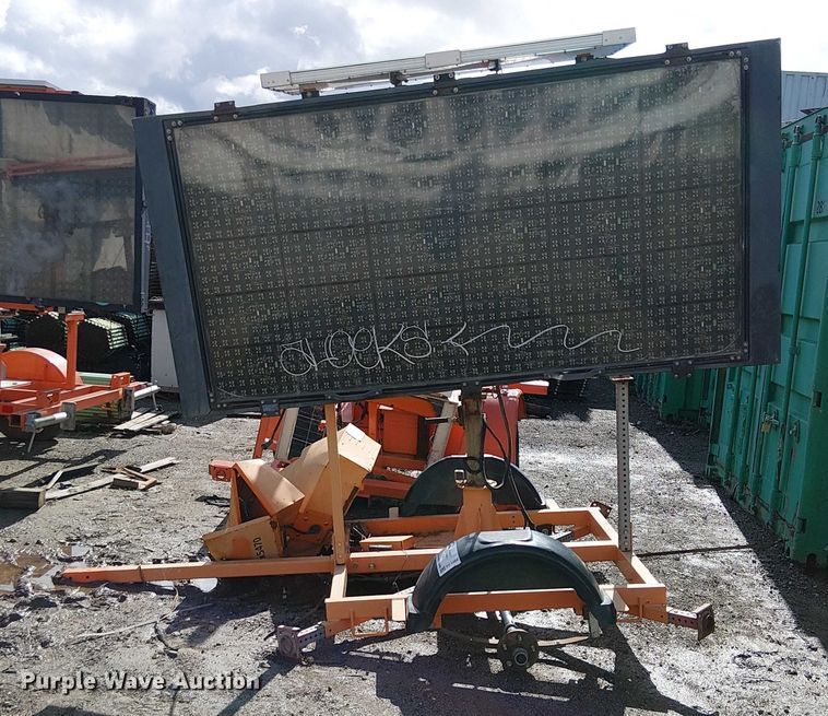 image for item EE4955 (2) Wanco message board trailers