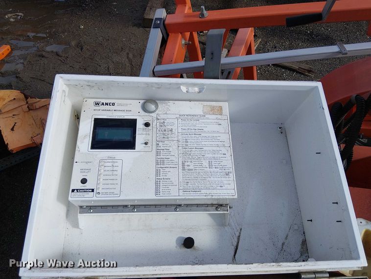 image for item EE4955 (2) Wanco message board trailers