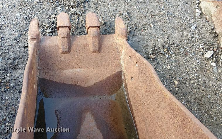 image for item EE4957 15