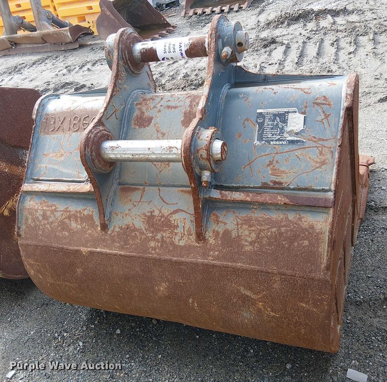 image for item EE4960 Volvo 44