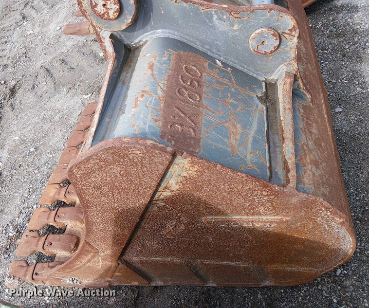 image for item EE4960 Volvo 44