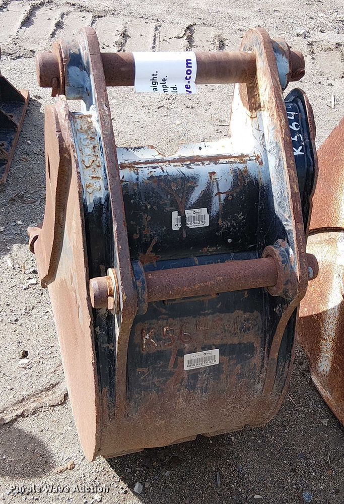 image for item EE4967 Caterpillar 16