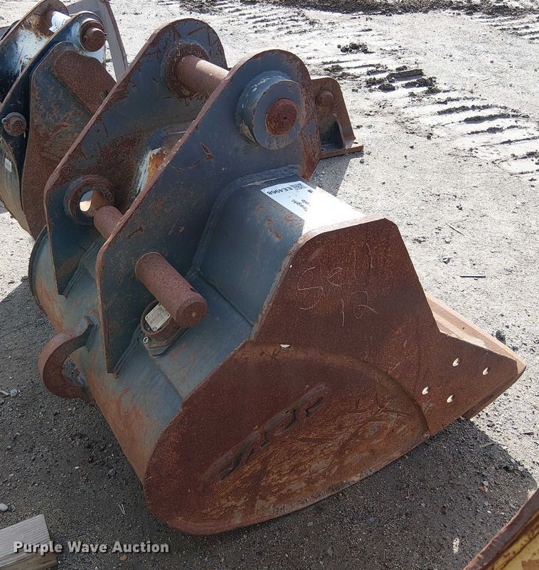 image for item EE4968 Esco 36