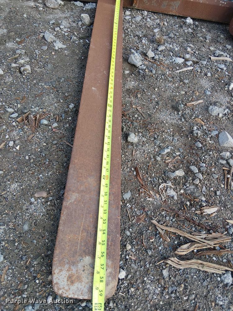 image for item EE4972 60