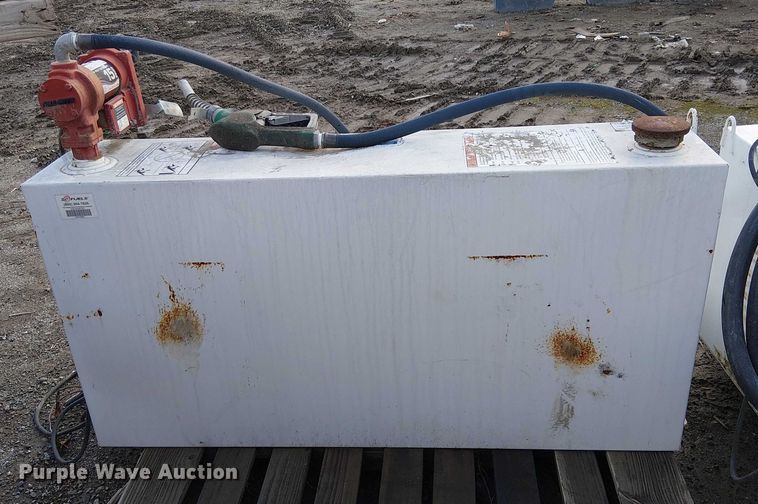 image for item EE4974 Weather Guard L-shaped fuel tank