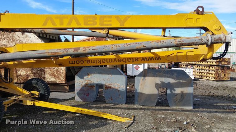 image for item EE4980 2015 Atabey B17 ERC concrete placer