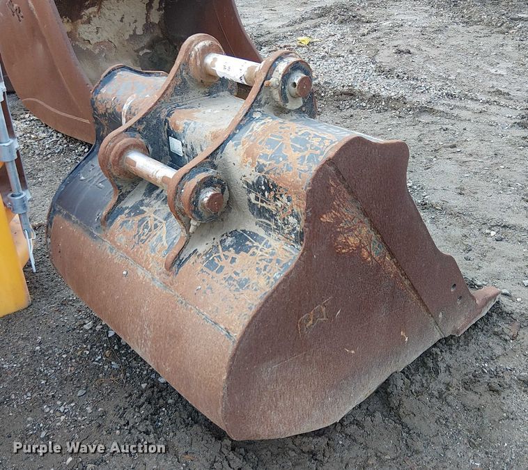 image for item EE4983 Caterpillar 33