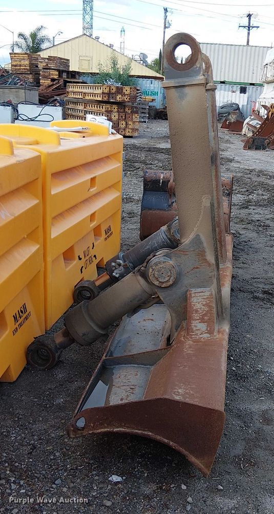 image for item EE4984 Blade