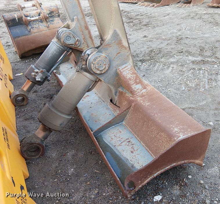 image for item EE4984 Blade