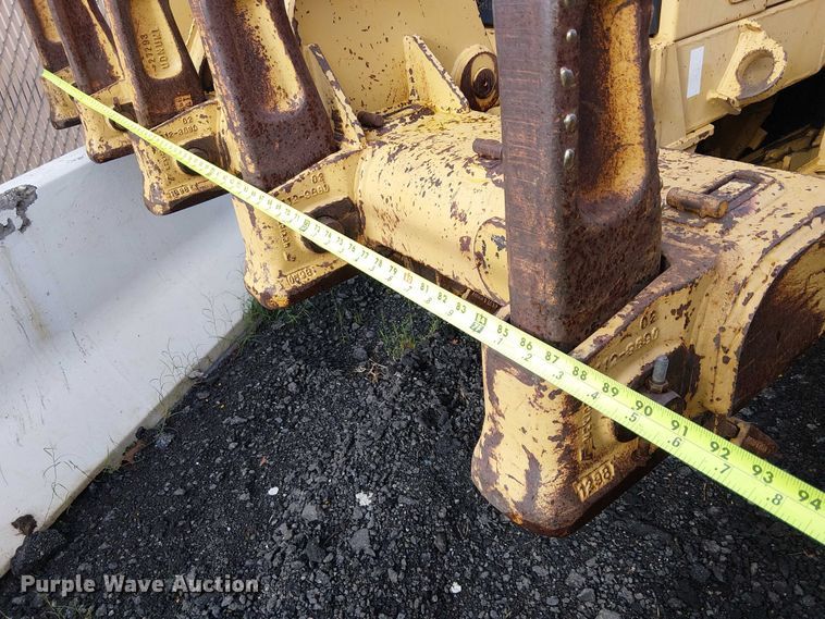 image for item EE4990 1998 Caterpillar 140H motor grader