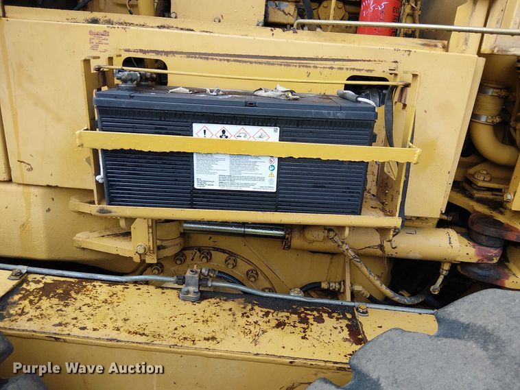 image for item EE4990 1998 Caterpillar 140H motor grader