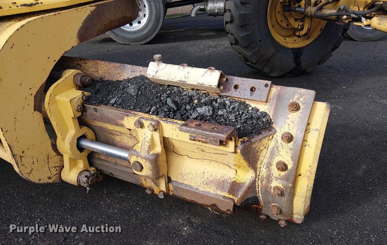 image for item EE4990 1998 Caterpillar 140H motor grader