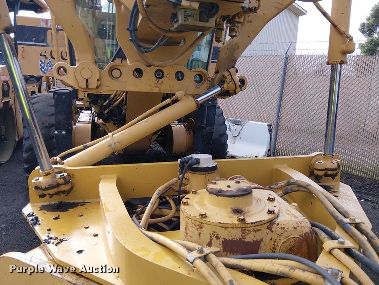 image for item EE4990 1998 Caterpillar 140H motor grader