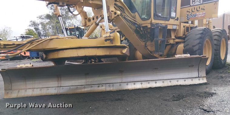 image for item EE4990 1998 Caterpillar 140H motor grader