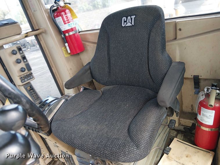 image for item EE4990 1998 Caterpillar 140H motor grader