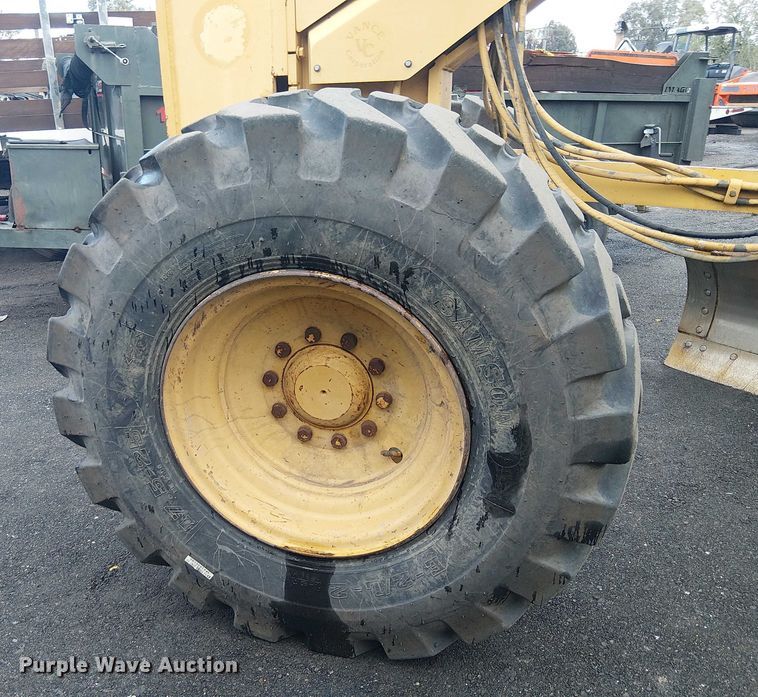 image for item EE4990 1998 Caterpillar 140H motor grader