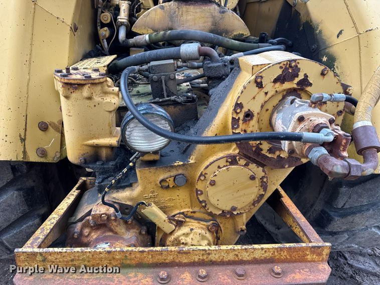 image for item EF2268 1991 Caterpillar 627E scraper