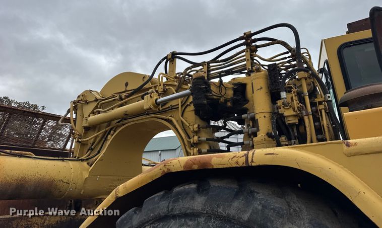 image for item EF2268 1991 Caterpillar 627E scraper