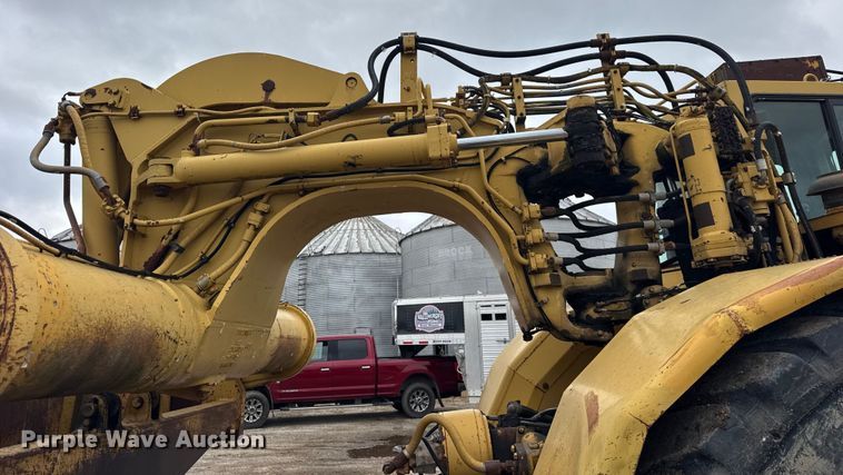 image for item EF2268 1991 Caterpillar 627E scraper