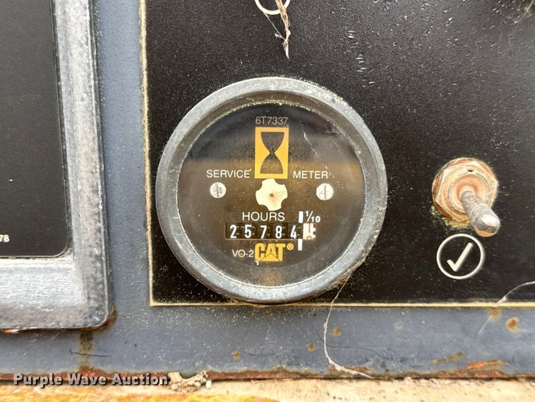 image for item EF2268 1991 Caterpillar 627E scraper