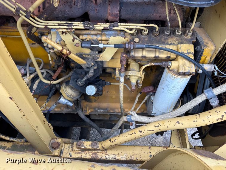 image for item EF2268 1991 Caterpillar 627E scraper