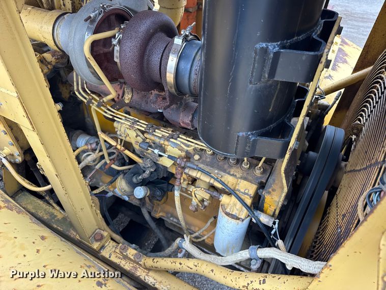 image for item EF2268 1991 Caterpillar 627E scraper