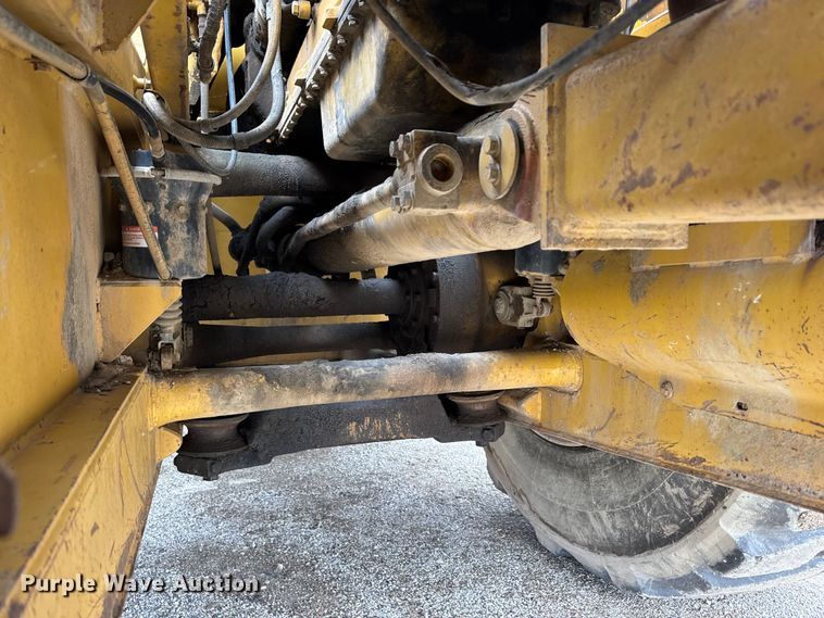 image for item EF2268 1991 Caterpillar 627E scraper
