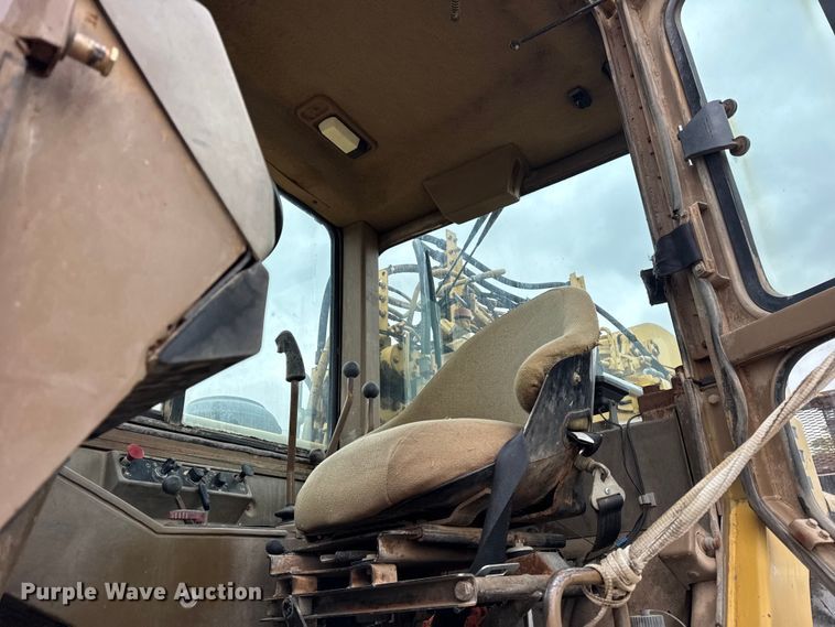 image for item EF2268 1991 Caterpillar 627E scraper