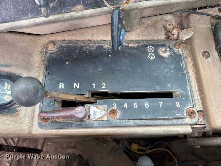 image for item EF2268 1991 Caterpillar 627E scraper